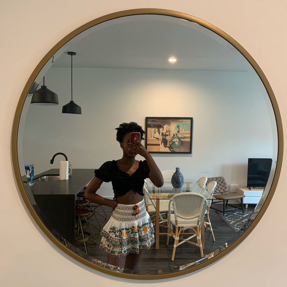 Meet your Posher, Toni